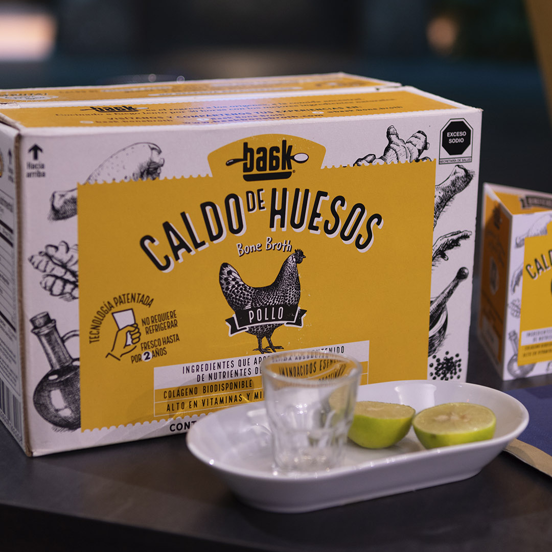 Caja de Caldo de Huesos de Pollo para personas